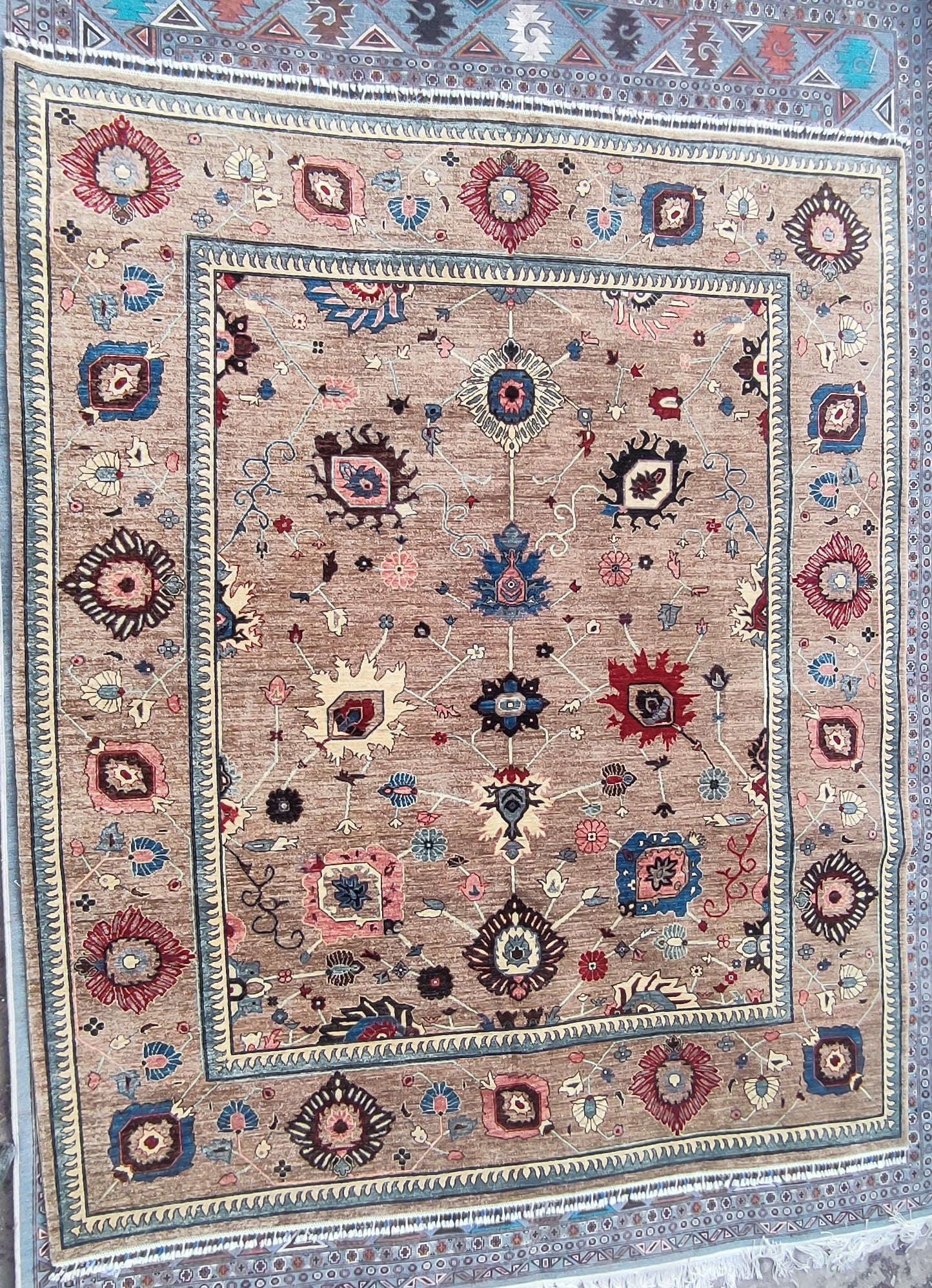 nan handwoven handwoven rug, traditional pattern, wool, detail view