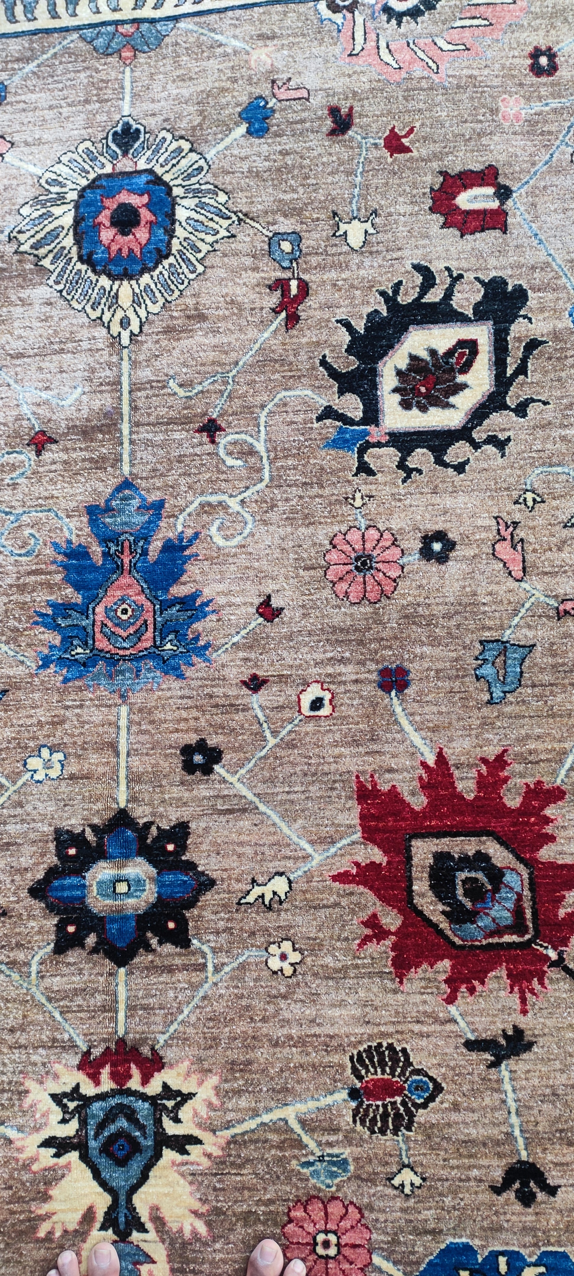 nan handwoven handwoven rug, traditional pattern, wool, detail view