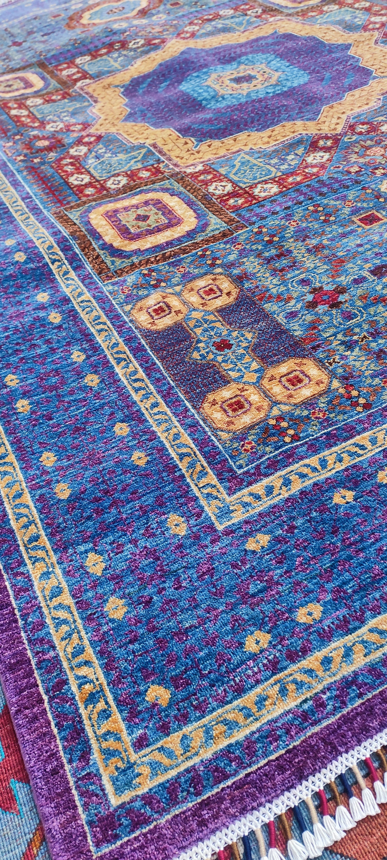 Mamluk Handwoven Tribal Rug · nan handwoven handwoven rug, traditional pattern, wool, detail view
