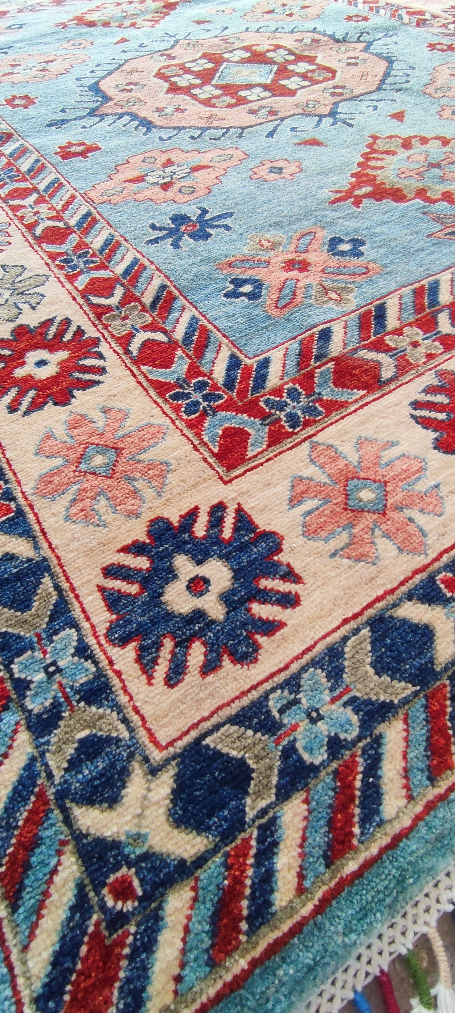 Oushak Handwoven Traditional Rug · nan handwoven handwoven rug, traditional pattern, wool, detail view