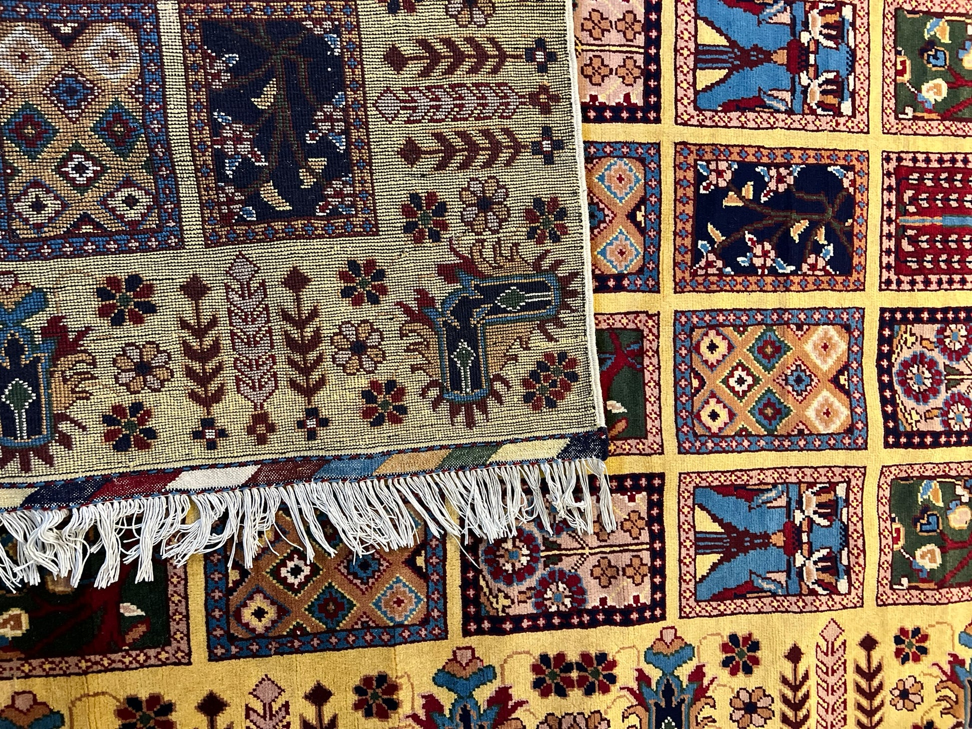 nan handwoven handwoven rug, traditional pattern, wool, detail view