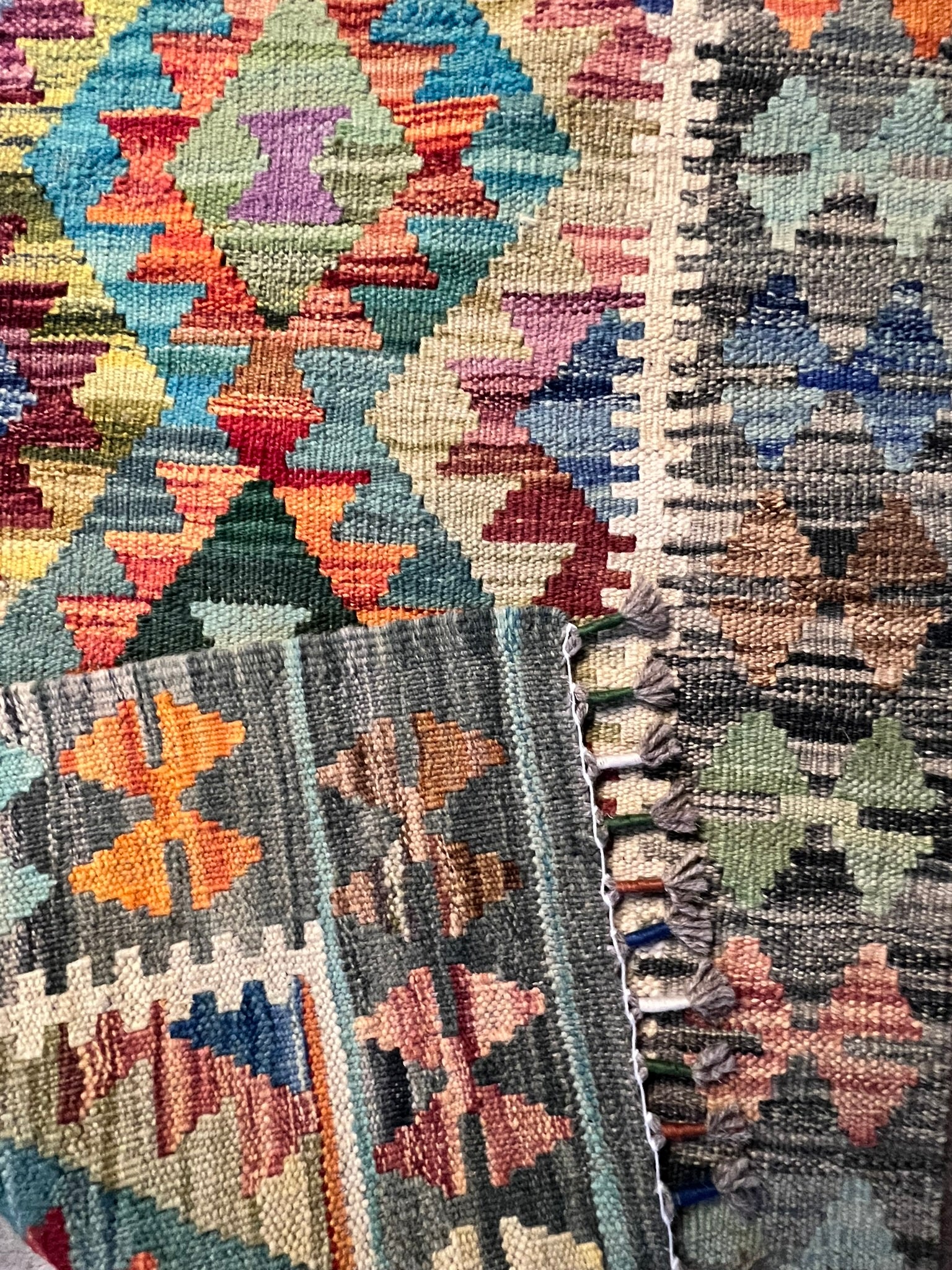 Handwoven Kilim Tribal Rug 2’1’’ X 2’9’’ · nan handwoven handwoven rug, traditional pattern, wool, detail view