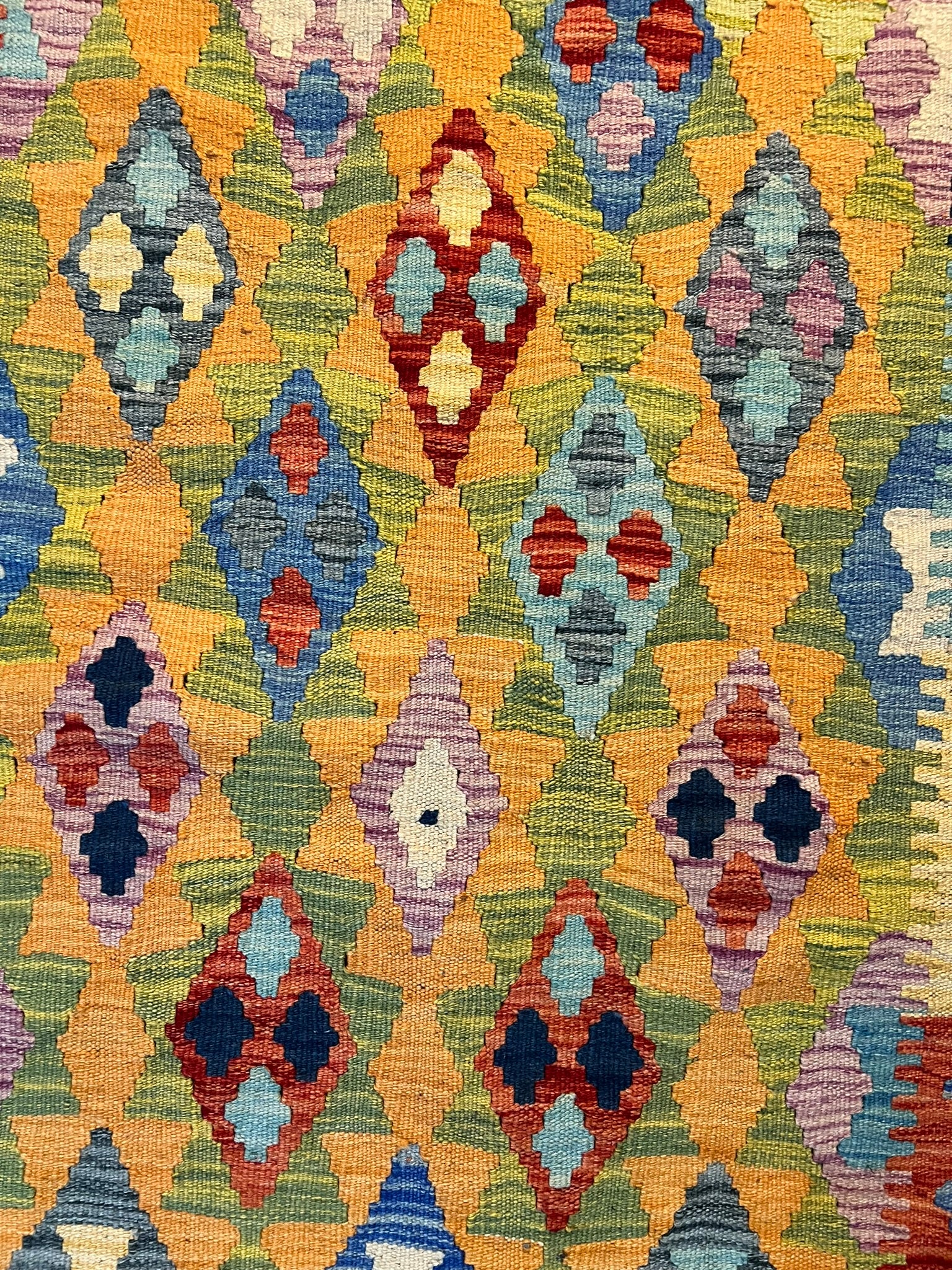 nan handwoven handwoven rug, traditional pattern, wool, detail view