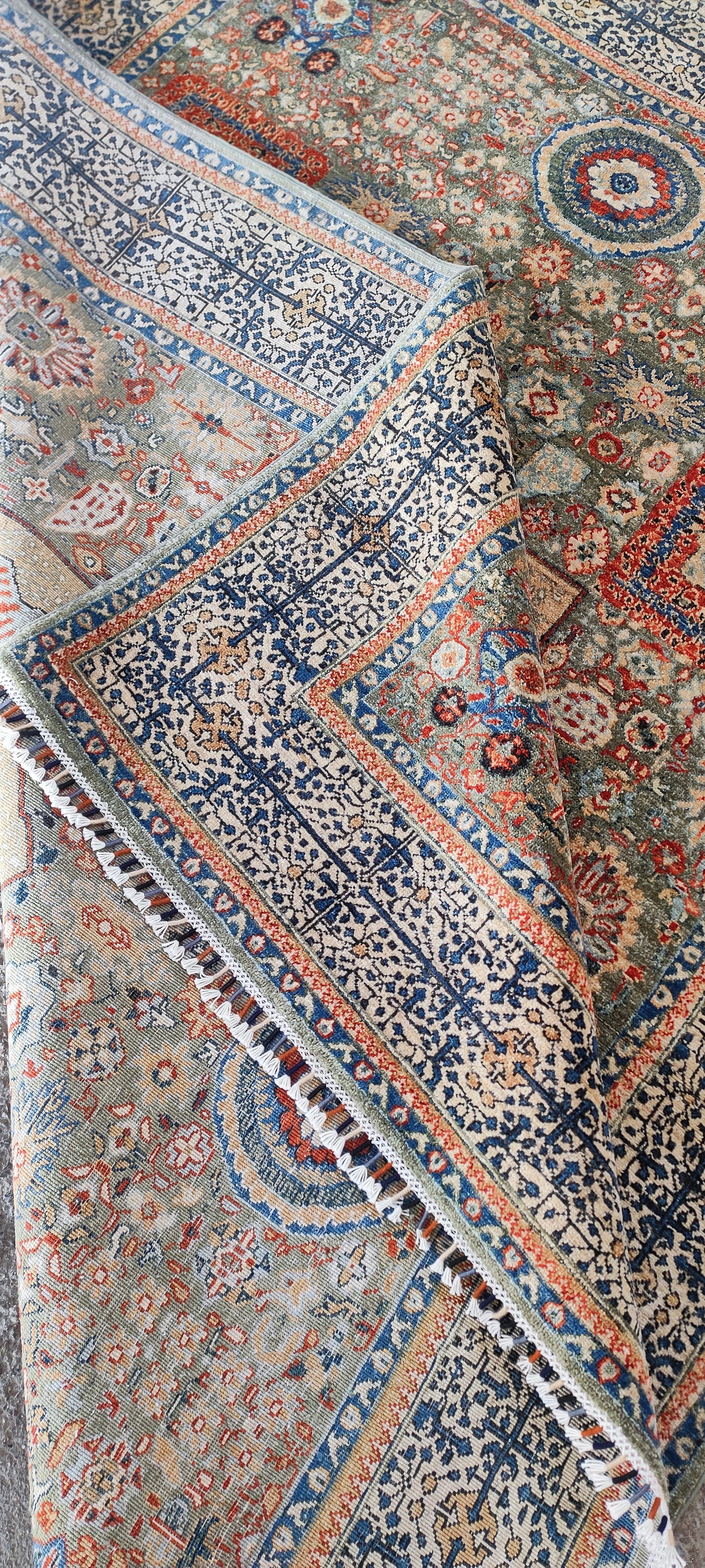 Mamluk Handwoven Tribal Rug 5.58 ft X 7.87 ft · nan handwoven handwoven rug, traditional pattern, wool, detail view