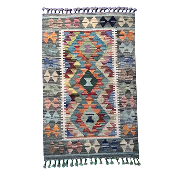 Handwoven Kilim Tribal Rug 2’1’’ X 2’9’’ handwoven Rug rug, traditional pattern, wool, full view