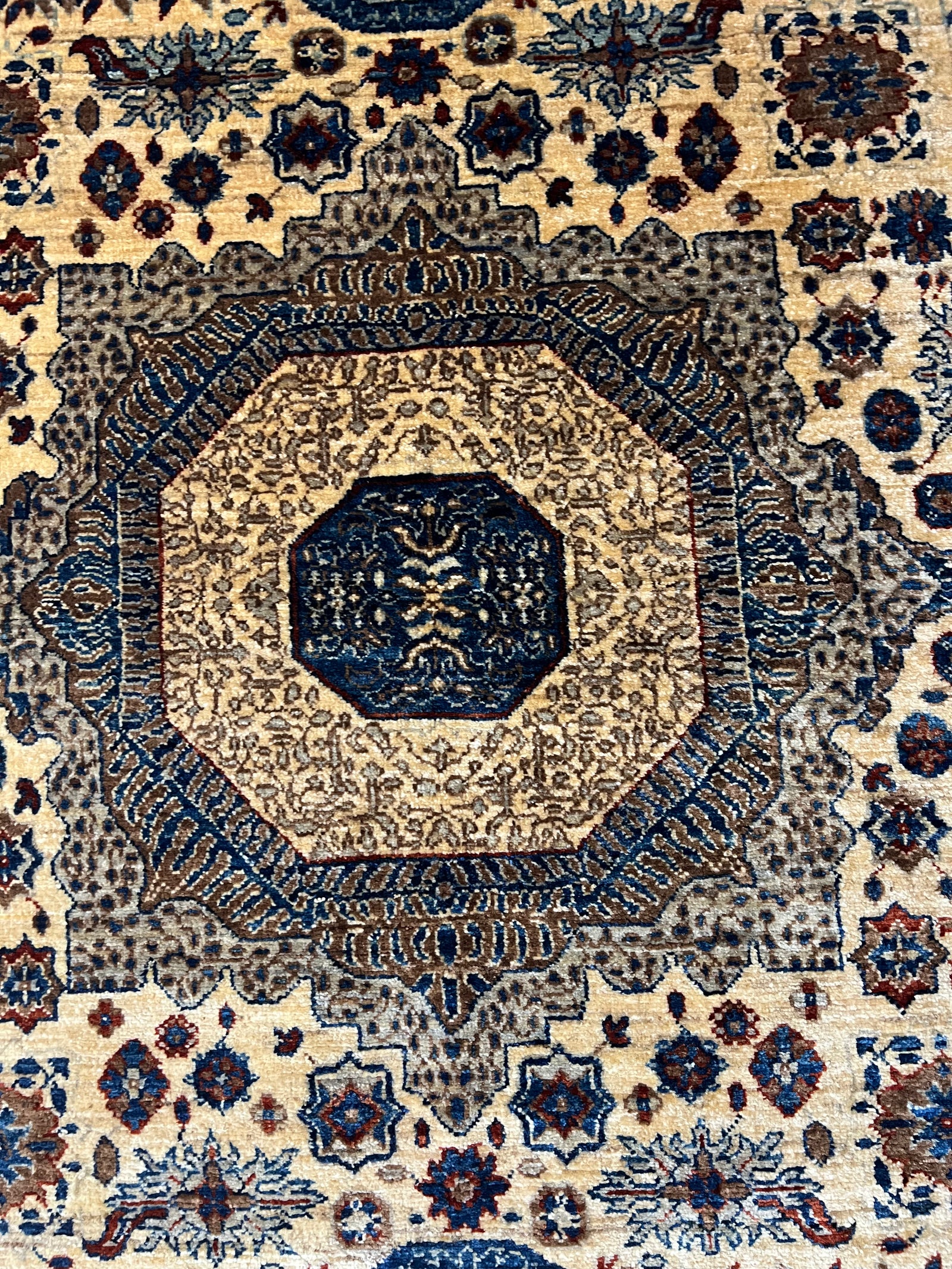 Mamluk Hand-Knotted Wool Rug – 5'1" × 3'5" · Afghan Mamluk rug hand-knotted wool Islamic geometric artisan detail traditional Oriental craftsmanship premium area rug

