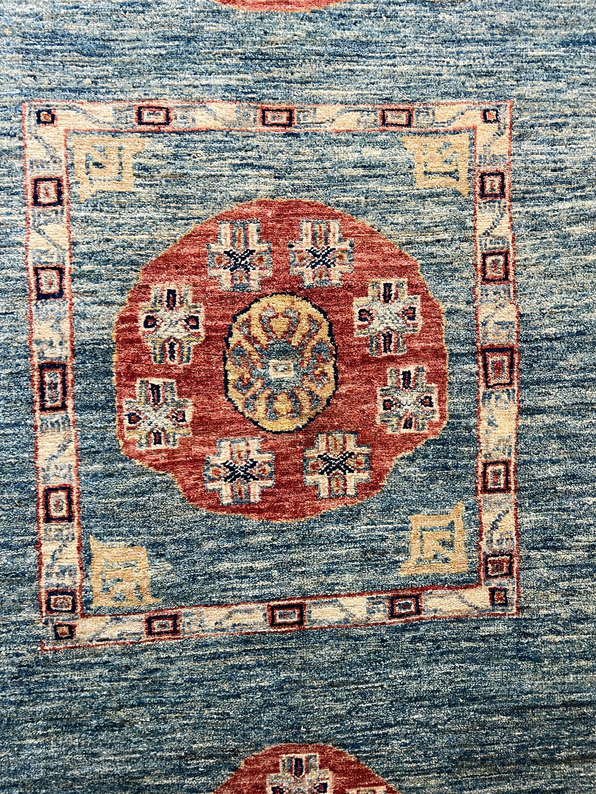 Hand-knotted Gabbeh wool rug 7.5 x 5.1 feet Persian tribal design luxury area rug