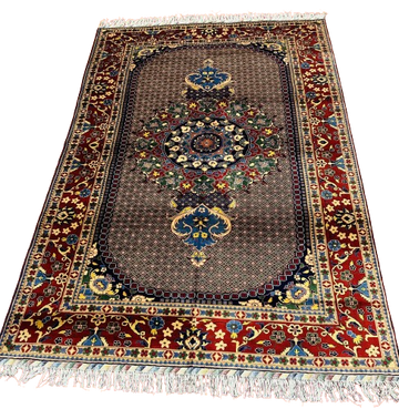 hahi Naqsha handwoven Rug 2x3 handwoven Rug rug, traditional pattern, wool, full view