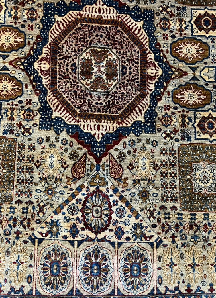 Mamluk Luxury Hand-Knotted Wool Rug – 7′1″ × 5′0″ | Afghan Craftsmanship · Luxury Mamluk area rug detail showing low pile texture and hand-spun wool craftsmanship