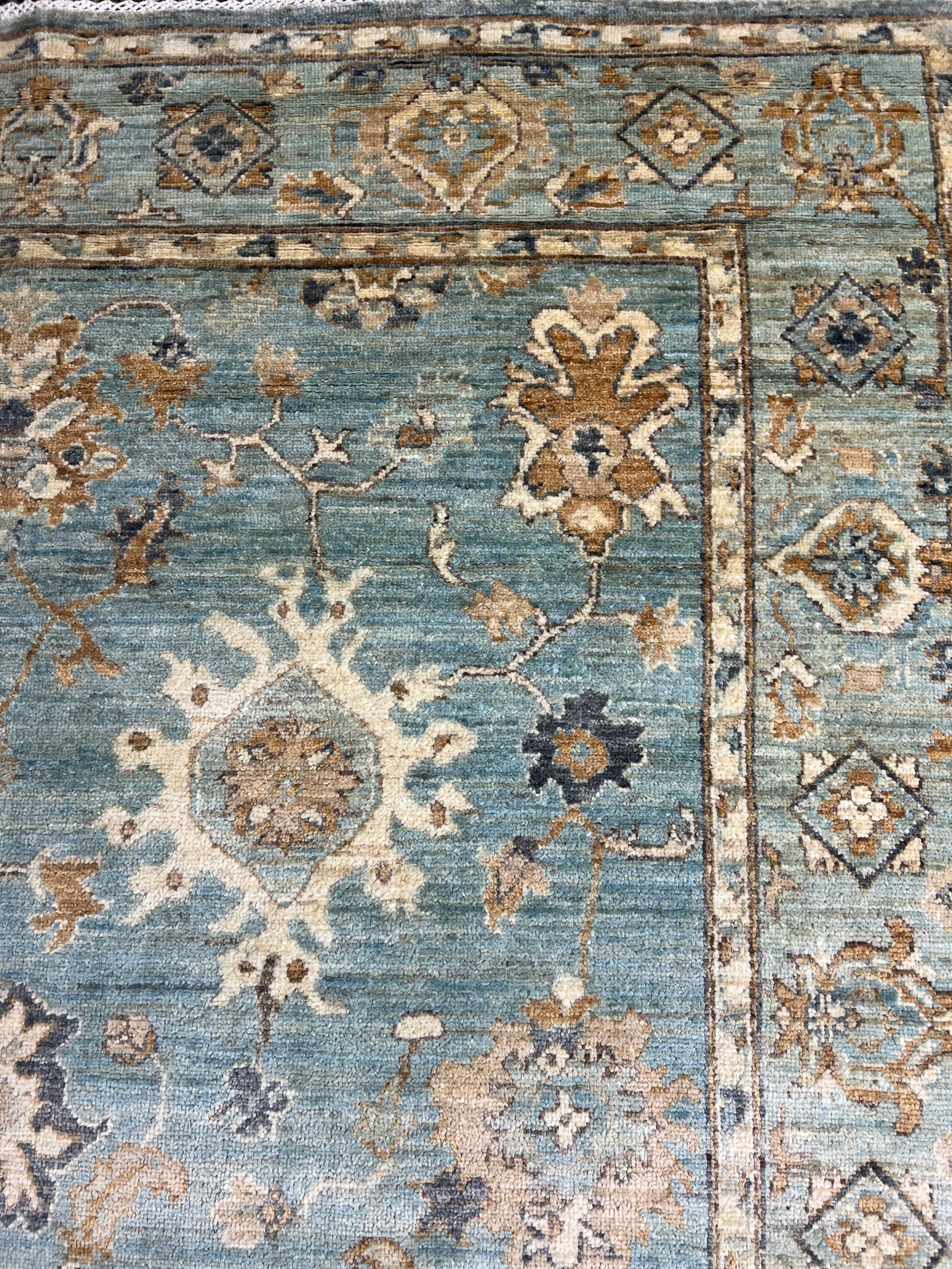 Oushak Hand-Knotted Wool Rug – 9′2″ × 6′5″ | Afghan Craftsmanship · Luxury Oushak hand-knotted Afghan wool rug traditional design Anatolian artisan craftsmanship premium area rug

