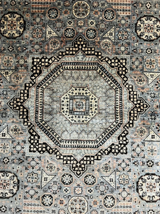 Mamluk wool rug close-up - premium Ghazni wool texture and natural dyes