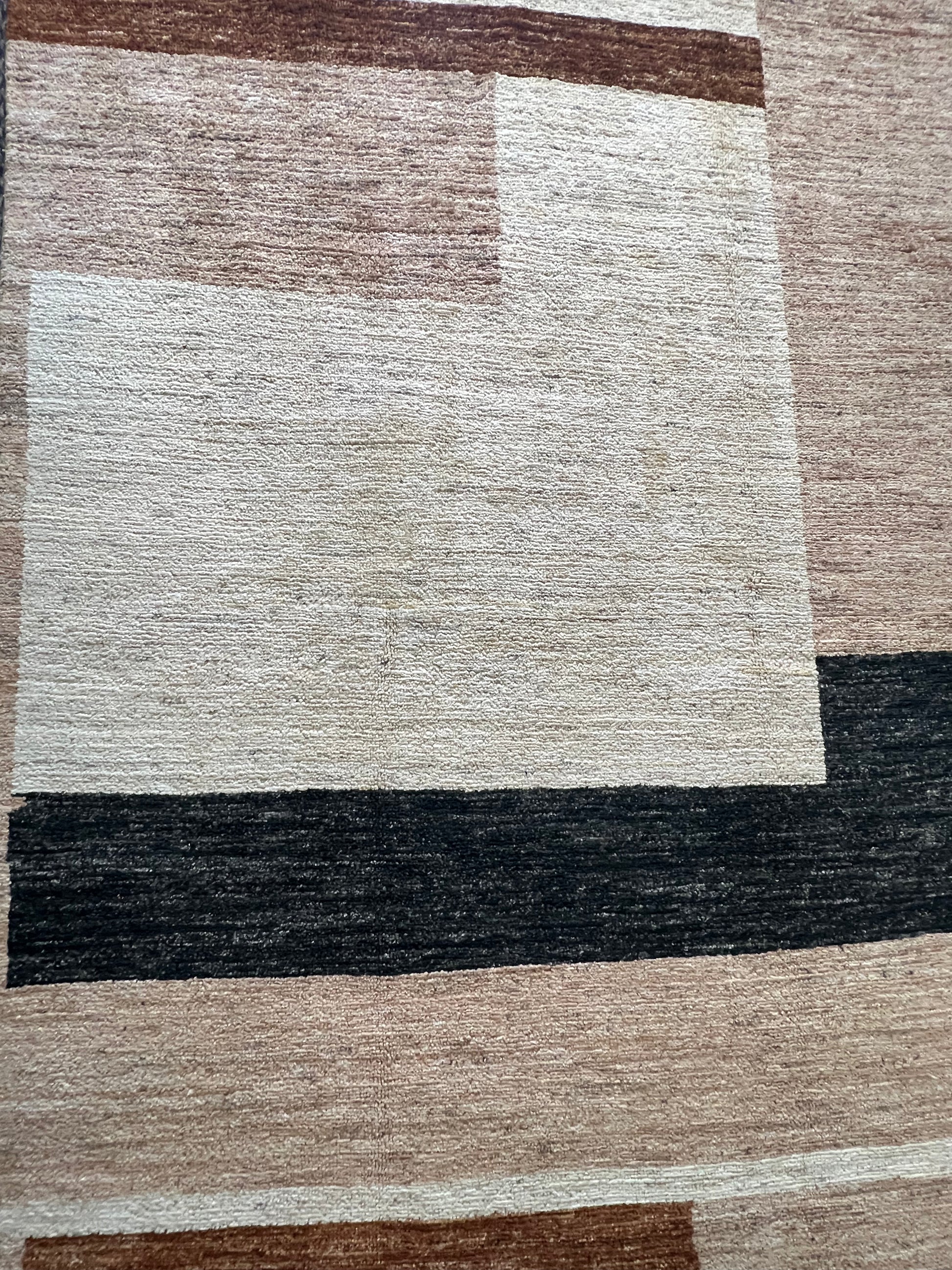 Handwoven modern contemporary wool rug 7.10 x 5.5 feet luxury designer area rug


