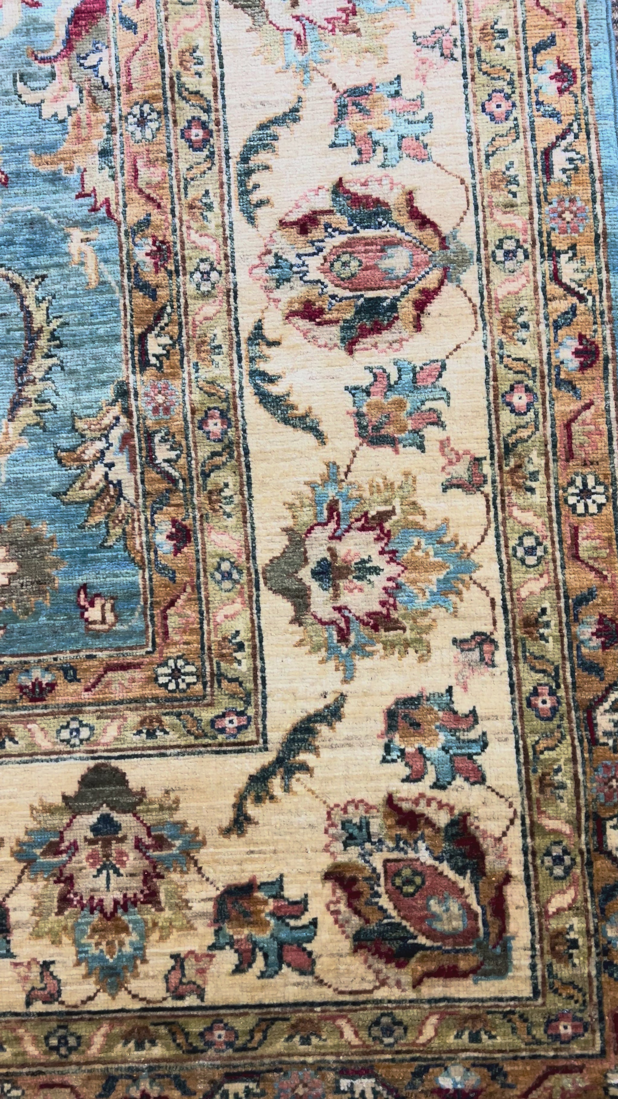 Oushak Ghazni wool rug 8 feet 2 inches x 6 feet 6 inches Afghan hand-knotted artisan craftsmanship video showcase

